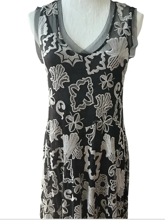 Johnny Was Mazzy Bias Dress, an elegant A-line maxi designed for flared, size S - Picture 8 of 16
